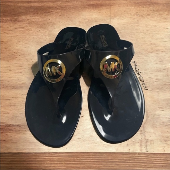 Michael Kors Jelly Thong Sandals Black OR Tortoise Shell NEW - Picture 3 of 5